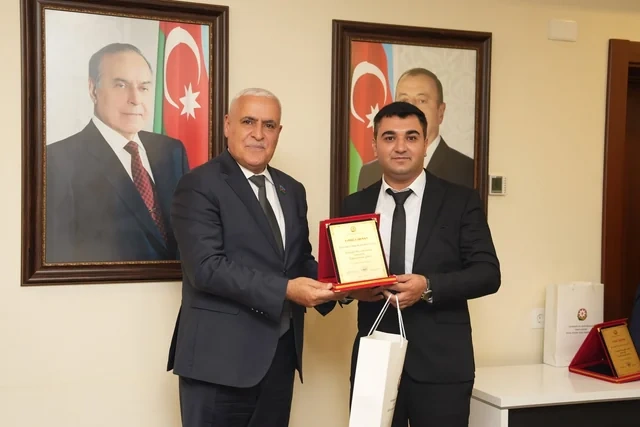 Xətai rayonunda 20 Oktyabr - Energetiklər Günü münasibətilə tədbir keçirilib