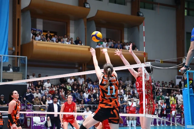 "DH Volley" Azərbaycan Yüksək Liqasının gümüş medalını qazanıb