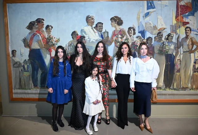 Azərbaycan Rəngkarlığı Muzeyində "ENQRAM" sərgisi açılıb - Foto