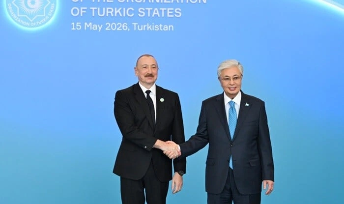 İlham Əliyev TDT-nin qeyri-rəsmi Zirvə görüşündə - Foto