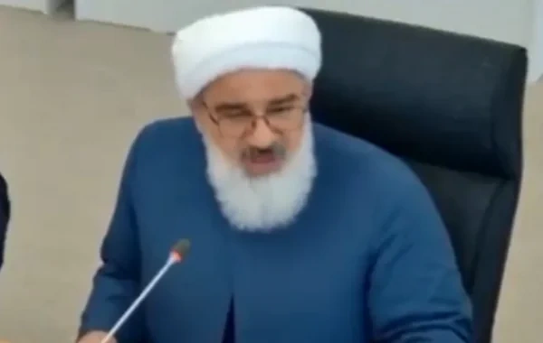 Təbriz Şəhər Şurasının üzvündən İran televiziyasına SƏRT ETİRAZ: "Biz türkük, ana dilimiz türkcədir" - VİDEO