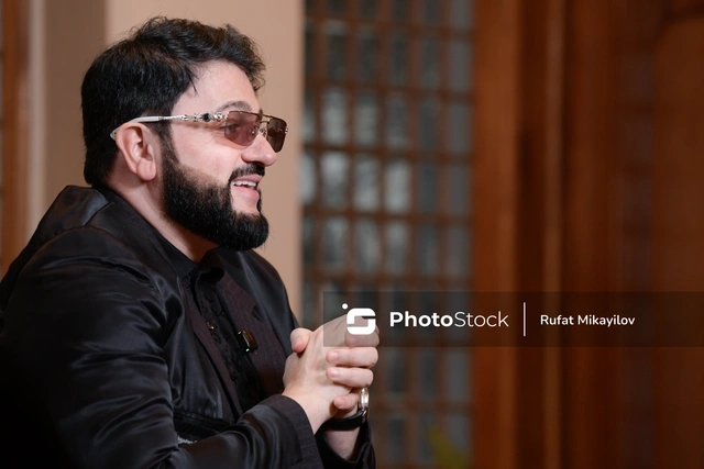 Dünyaşöhrətli tenor Yusif Eyvazov: "Dağılmış teatrda tamaşaçı tərbiyə etmək olmaz"