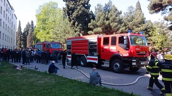 Gəncədə şirkət ərazisində yanğın oldu