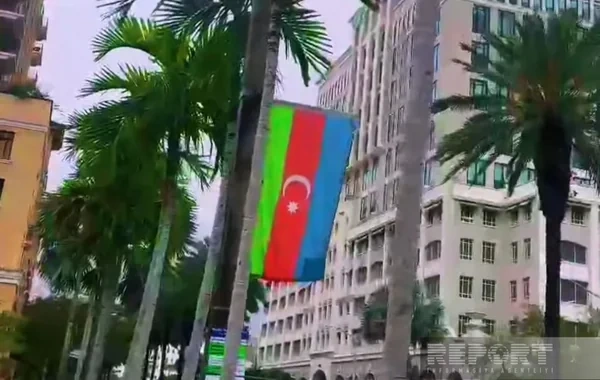 ABŞ-nin Florida ştatının məşhur küçəsində Azərbaycan bayrağı ucaldılıb - FOTO
