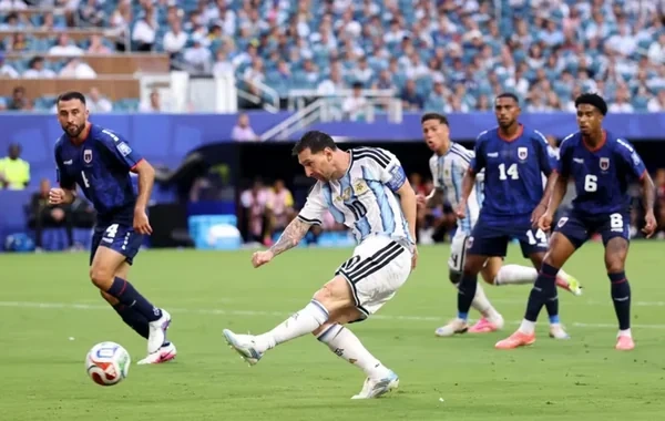 DÇ-2026: Argentina Kabo-Verdeni çətinliklə məğlub etdi - VİDEO
