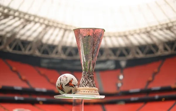 UEFA Avropa Liqasında böyük gecə: Finalçıların adları məlum olur