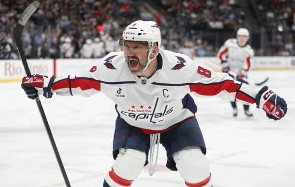 Oveçkindən het-trik və yeni NHL rekordu