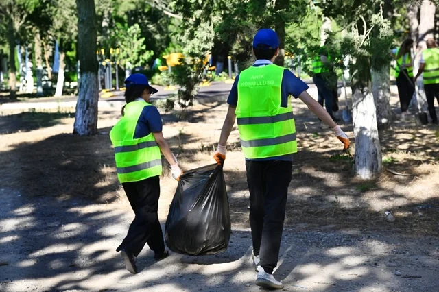 "Abşeron" sağlamlıq və istirahət mərkəzinin ərazisində abadlıq və yaşıllığın qorunması aksiyası keçirilib - FOTO