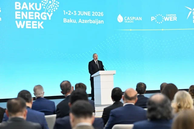 İlham Əliyev Bakı 31-ci "Baku Energy Forum"un rəsmi açılış mərasimində iştirak edir - FOTO