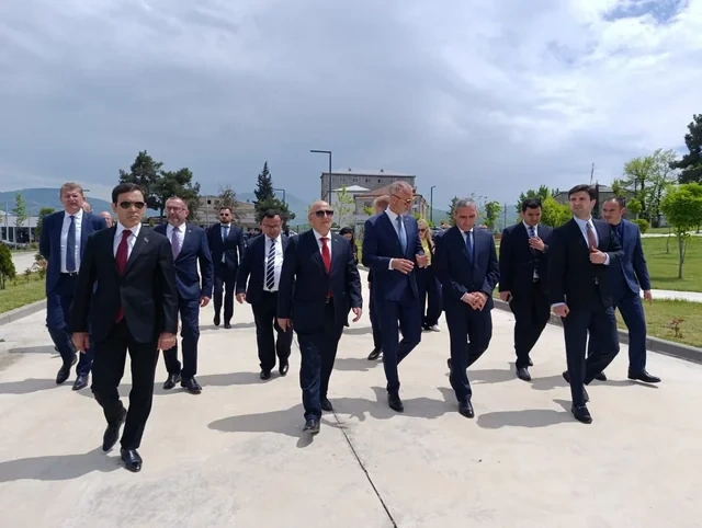 Rixard Raşi Xankəndidə quruculuq işləri ilə tanış olub - FOTO