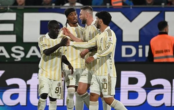 "Fənərbağça" "Rizespor" səfərində rahat qələbə qazandı - Video