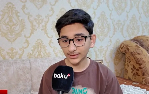 Azərbaycanlı məktəbli "WhatsApp"a alternativ tətbiq yaradıb - VİDEO