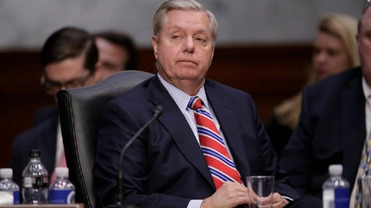 Senatordan İrandakı aksiyalara: Tramp onları öldürəcək!