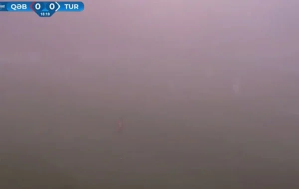 Duman səbəbindən yarımçıq qalan matç bu gün oynanılacaq
