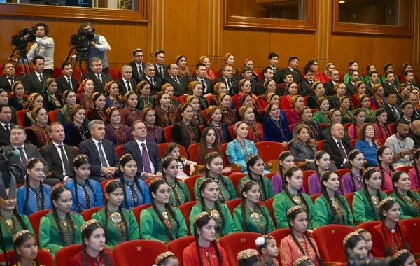 Aşqabadda Türkmənistan Dövlət Simfonik Orkestrinin konserti olub - Foto