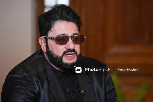 Dünyaşöhrətli tenor Yusif Eyvazov: "Dağılmış teatrda tamaşaçı tərbiyə etmək olmaz"