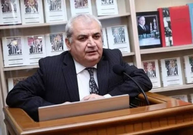 Tələbələr üçün mühüm xəbər: Diplomu daha tez almaq mümkün olacaq?