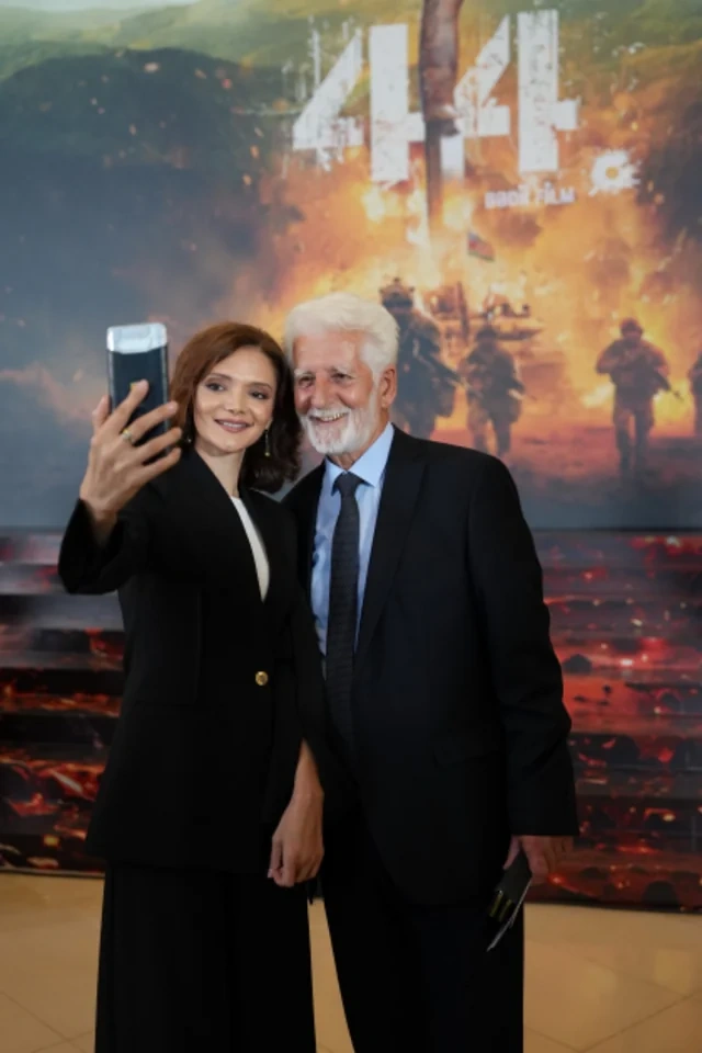 "44" bədii filminin premyerası baş tutub: Arzu Əliyeva və Alyona Əliyeva təqdimatda iştirak ediblər - Foto