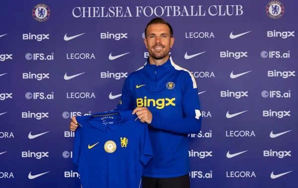 "Çelsi" 36 yaşlı futbolçunu transfer etdi