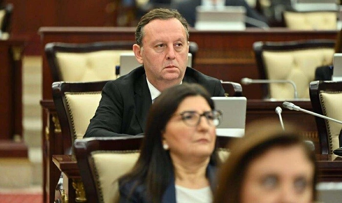 Əbədiyaşar Lider!