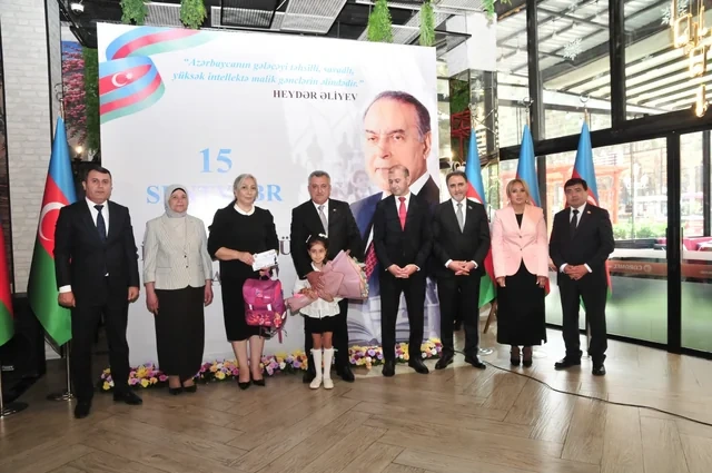 Abşeron rayonunda Bilik Günü şəhid övladları ilə birgə qeyd edilib - FOTO