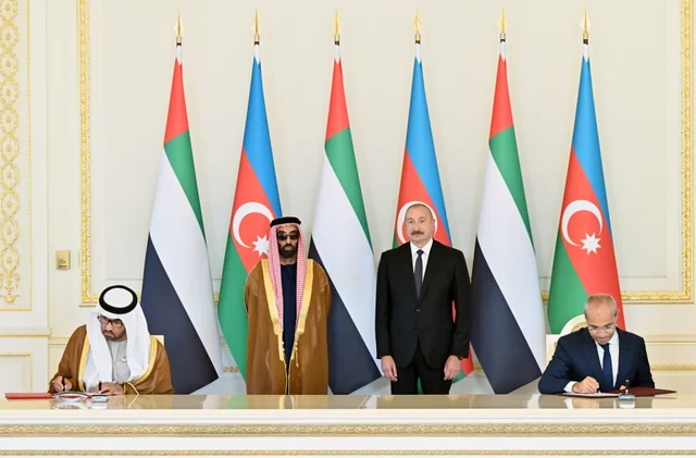 İlham Əliyev Birləşmiş Ərəb Əmirliklərinin milli təhlükəsizlik müşavirini qəbul edib - FOTO