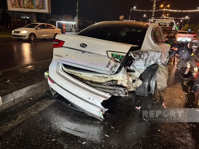 Sumqayıtda zəncirvari QƏZA: Beş nəfər xəsarət alıb - FOTO