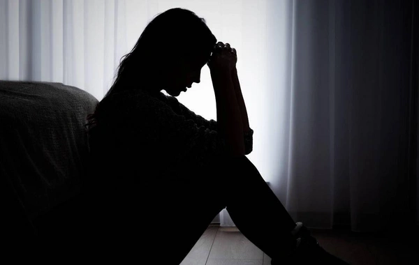 Emosional soyuqluq və stres: Demensiyanın görünməyən siqnalları