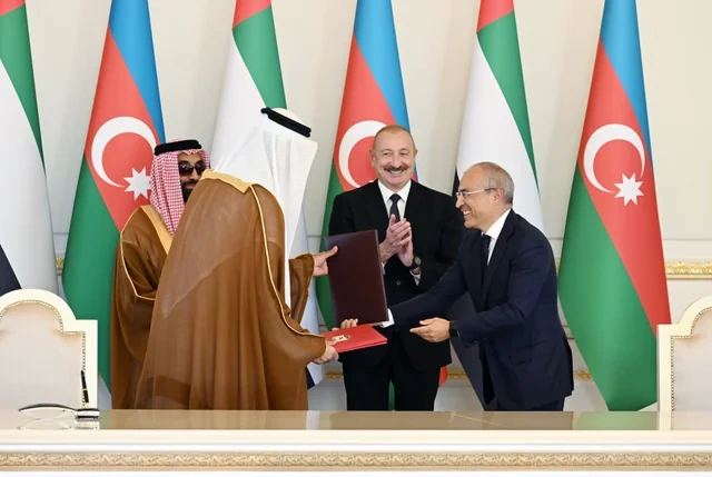 İlham Əliyev Birləşmiş Ərəb Əmirliklərinin milli təhlükəsizlik müşavirini qəbul edib - FOTO