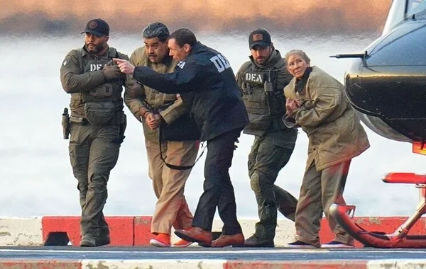 ABŞ Venesuelaya Maduro və həyat yoldaşının vəkillərinin xərclərini ödəməyə icazə verdi