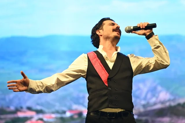 Bakıda Milli Qurtuluş Gününə həsr olunan bayram konserti keçirilib - VİDEO