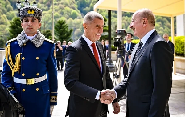 Andrey Babiş İlham Əliyevi Çexiyaya dəvət etdi