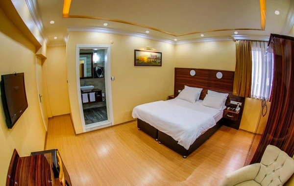 Bakıda 29 yaşlı oğlan HOTELDƏ ÖLDÜ
