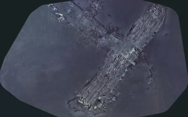 Atlantik okeanında 74 il əvvəl qəzaya uğramış təyyarənin qalıqları tapıldı - FOTO