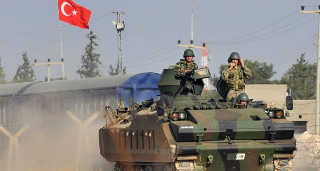 Türkiyə də Ukrayna müharibəsinə sürüklənir: Tərəf seçə bilər