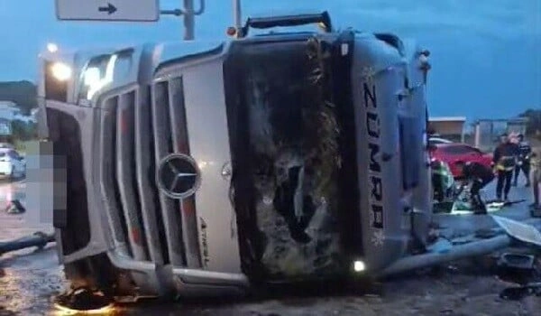 Türkiyədə azərbaycanlının üzərinə TIR aşdı - Video