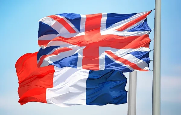 Böyük Britaniya Makronun nüvə silahı ilə bağlı təkliflərini dəstəkləyib