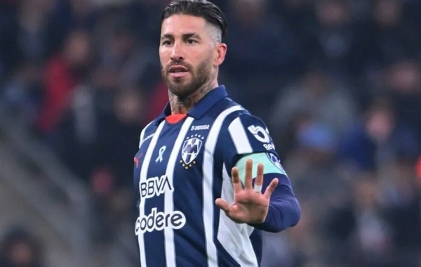 Serxio Ramos "Monterrey"dən ayrıldı