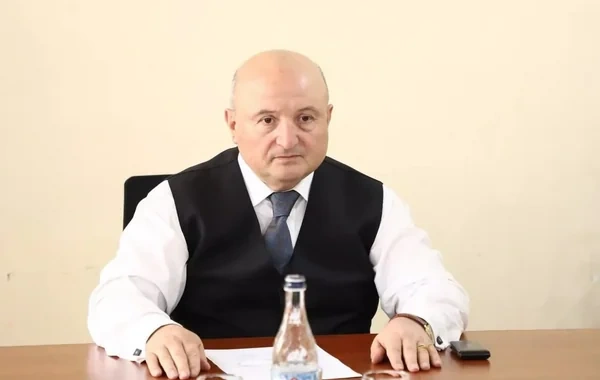 Ermənistanda məhkəmə Gümrü merini həbsdə saxladı