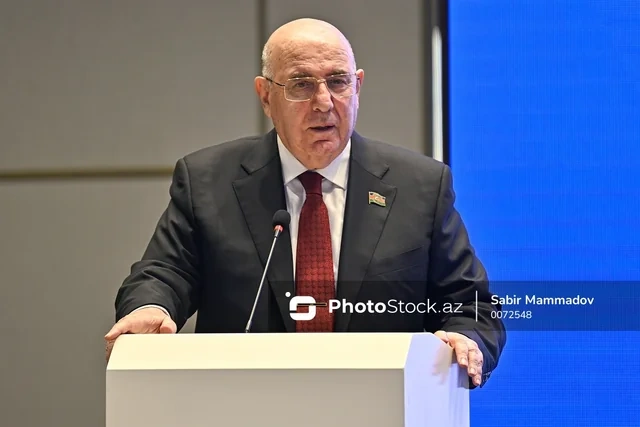 Həkimlər üçün yeni dövr: Əməkhaqqı artımı Azərbaycan səhiyyəsində nələri dəyişəcək?