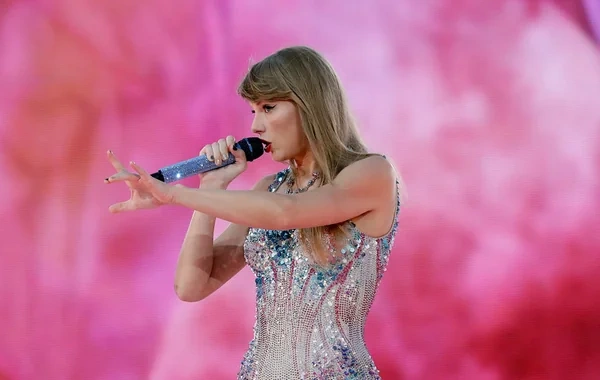 Teylor Svift səsini süni intellektdən qorumaq üçün tədbir gördü