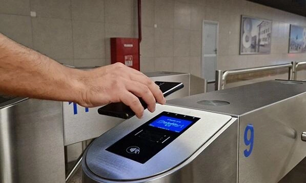 Bu kartla nəqliyyat ödənişinin 10%-i geri qaytarılacaq