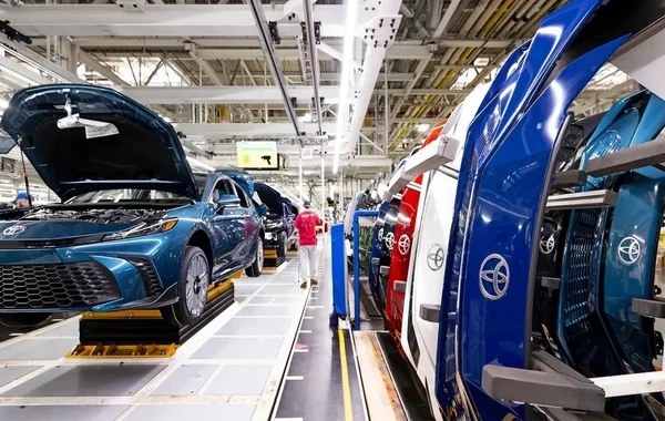 "Toyota" Yaxın Şərqdəki gərginlik səbəbindən xarici istehsalını azaldır