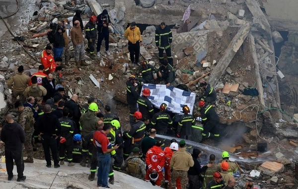 Livanda yaşayış binasının uçması nəticəsində həlak olanların sayı artıb