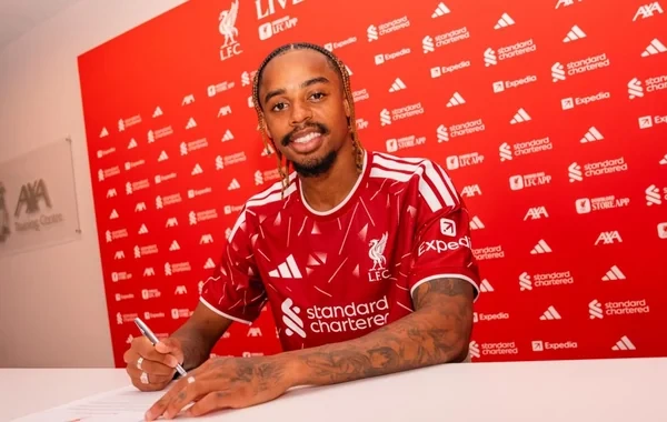 "Liverpul" Bredli Barkolanı transfer etdi - Rəsmi