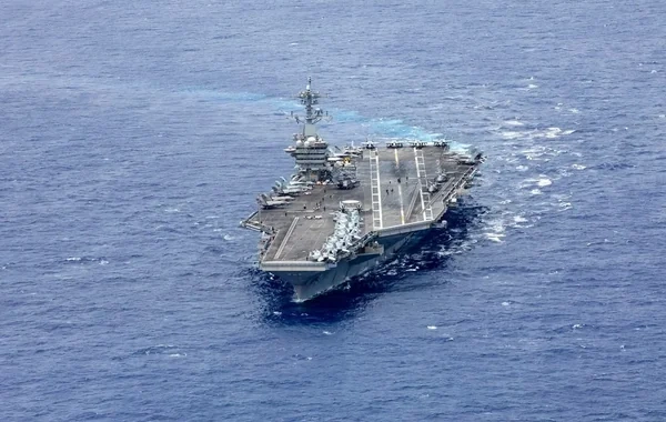 ABŞ-nin "USS Abraham Lincoln" aviadaşıyıcısı Hörmüzə yaxınlaşdı