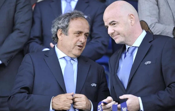 Platini FİFA prezidenti İnfantinonu istefaya çağırıb