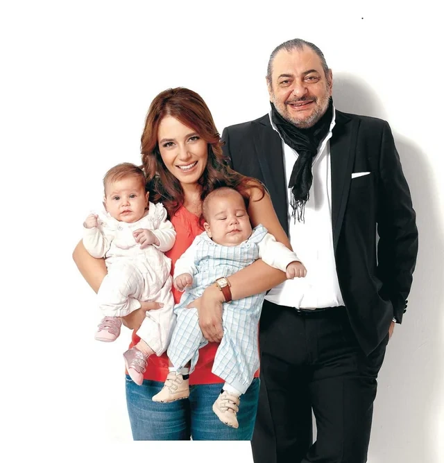 Məşhur türkiyəli teleaparıcı Reha Muhtar xəstəxanaya yerləşdirildi - FOTO