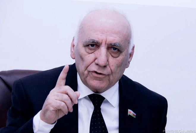 "Türkdilli dövlətlər" ifadəsindən əl çəkmək lazımdır