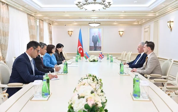 Azərbaycan və Böyük Britaniya arasında parlamentlərarası əlaqələr müzakirə edilib
